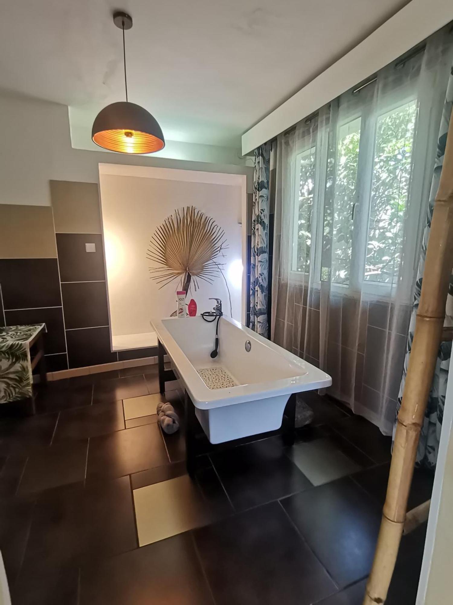 Modern Apartment/3Bedrooms/2Bathrooms/Rooftop/Jacuzzi Pointe aux Sable Exteriér fotografie